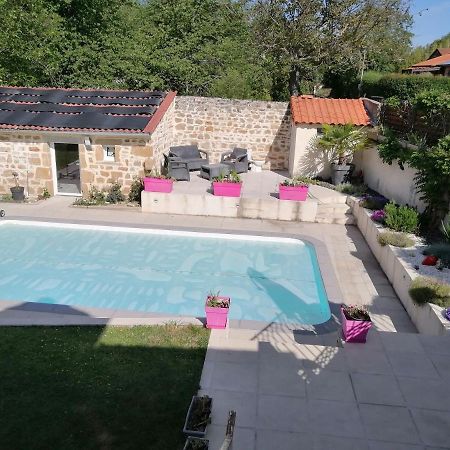 La Salamandre Apartment Vic-le-Comte ภายนอก รูปภาพ